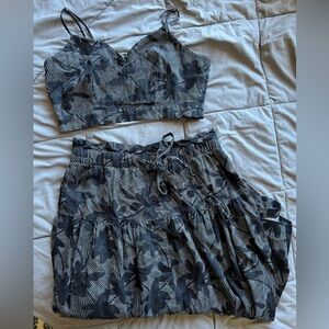 Universal Thread Two-Piece Black & White Floral Crop Top and Skirt Set